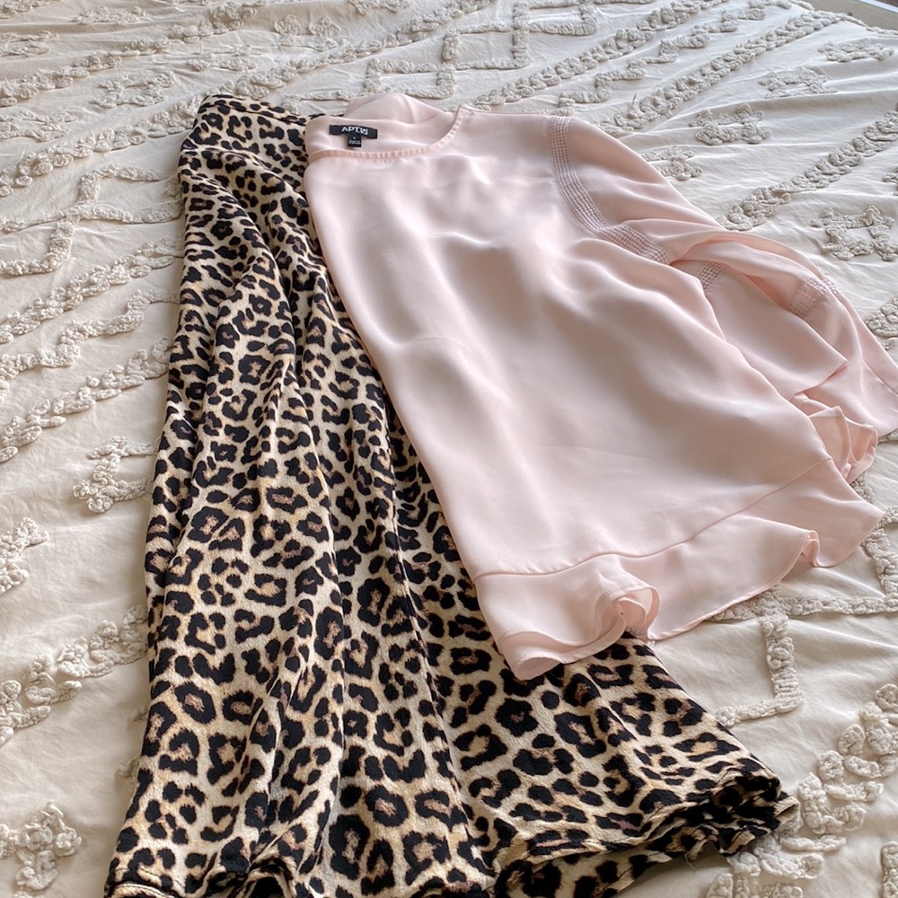 Apt. 9 pink 3/4 sleeve women’s shirt!!